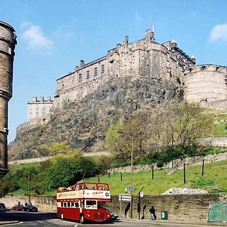 Joivy Unique Old Town Stay Under Edinburgh Castle 外观 照片