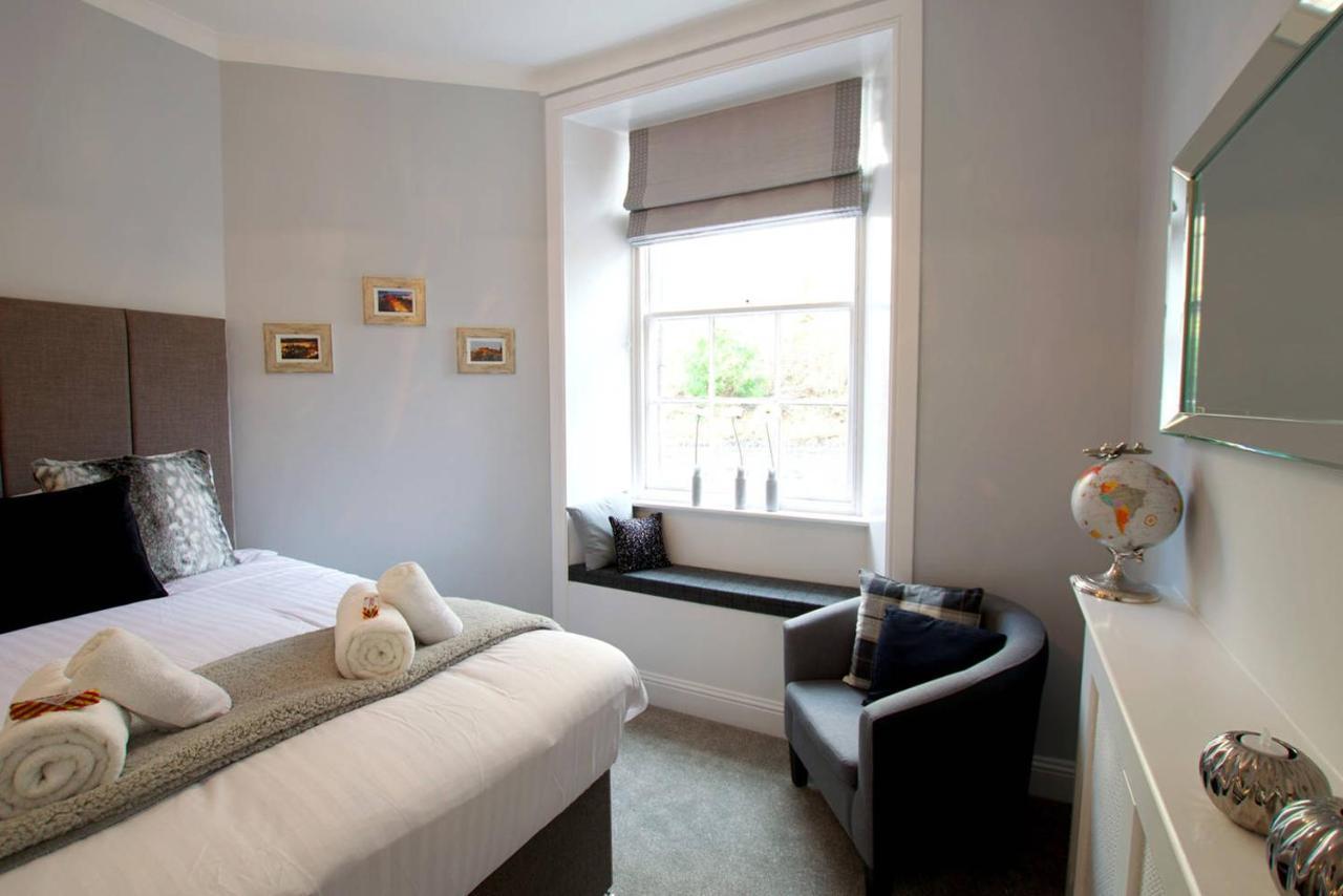 Joivy Unique Old Town Stay Under Edinburgh Castle 外观 照片